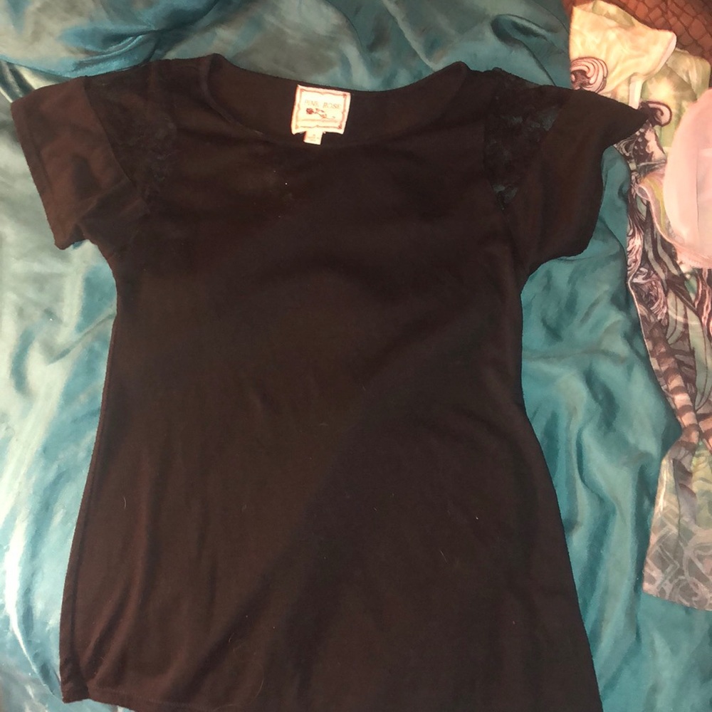 Black shirt